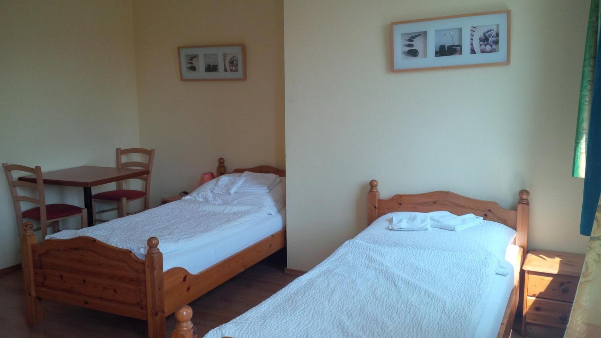 Fruehstueckspension Stefanie Wenen Kamer foto